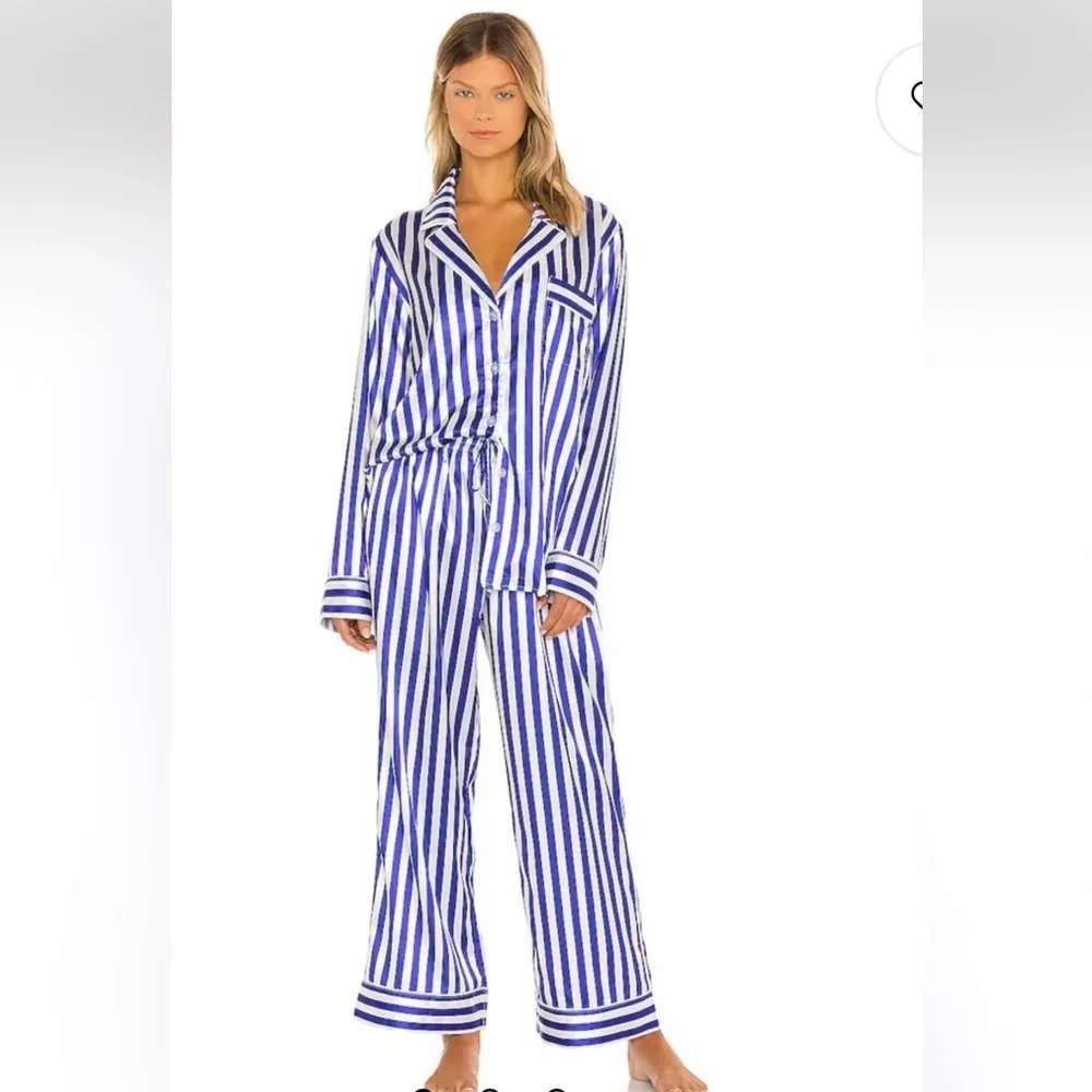 Show Me Your MuMu pajama set women XS blue white striped satin sleepwear